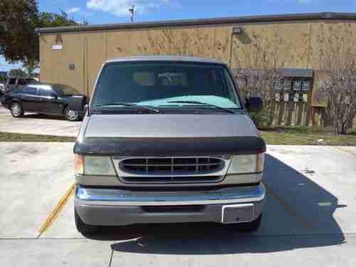 2002 Ford E150 handicap wheel chair van, image 2