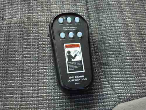 2002 Ford E150 handicap wheel chair van, image 16