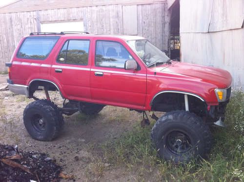 1991 toyota 4runner, rock crawler, mud bog, 1/2 ton project