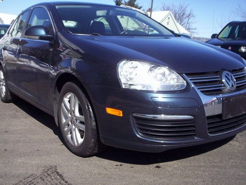 2010 volkswagen jetta tdi sedan 4-door 2.0l