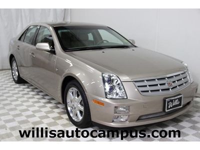 Navigation / rwd / heated seats / bose stereo / chrome wheels