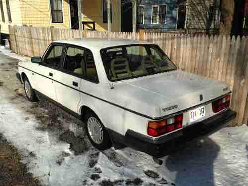 1993 Volvo 240 Base Sedan 4-Door 2.3L, US $2,995.00, image 5