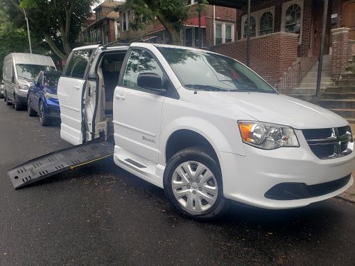 2017 dodge grand caravan mobility wheelchair accessible 59k miles $19,995