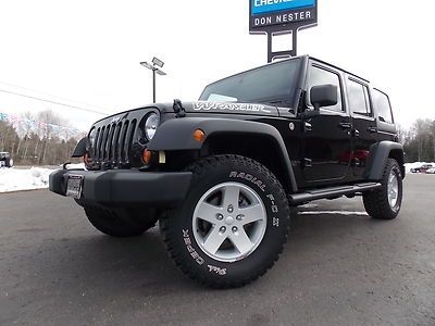 2011 jeep wrangler unlimted 4x4 hard top 33" tires power locks &amp; windows