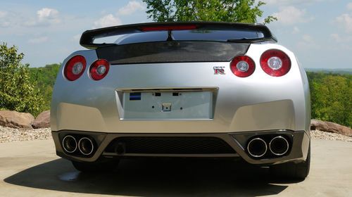 2009 Nissan GT-R Premium - $5,500 UPGRADES & NEW TIRES, image 12