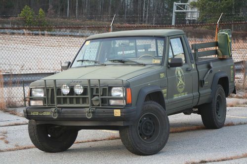 Zombie response unit! perfect daily driver for zombie hunters and doomsday prep!