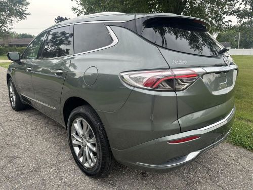 2023 buick enclave avenir awd ( 6 month powertrain warranty)