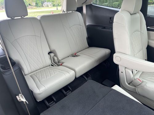 2023 Buick Enclave Avenir AWD ( 6 month powertrain warranty), US $1,025.00, image 11