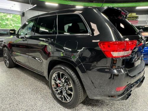 2013 jeep grand cherokee 4wd 4dr srt8 *ltd avail*