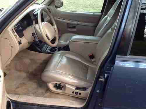 2000 Ford Explorer Eddie Bauer Sport Utility 4-Door 5.0L, US $3,500.00, image 5