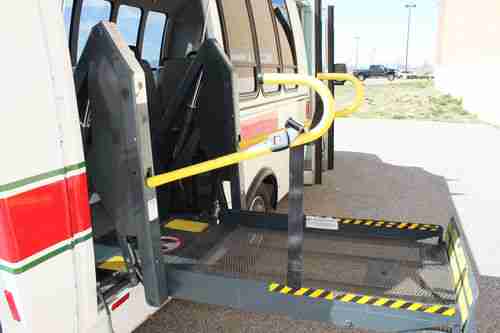 1998 Ford E-350 Econoline XL Cutaway Van 2-Door 6.8L ASSISTANCE BUS WHEELCHAIR, US $12,995.00, image 19