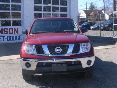 08 frontier se  x cab 5spd  = very low reserve!!