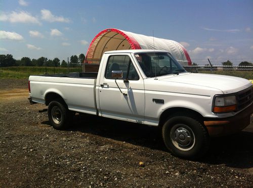 1995 ford f-250 xl standard cab pickup 2-door 4.9l