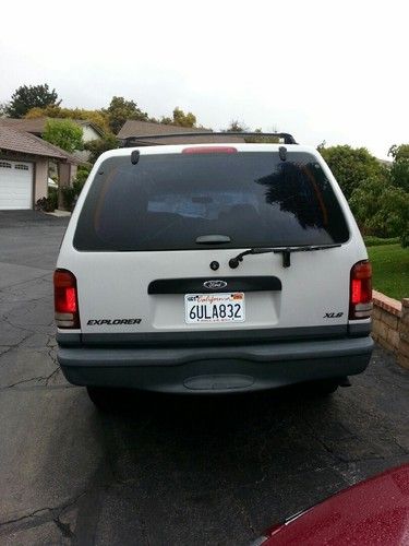 2001 ford explorer xls sport utility 4-door 4.0l