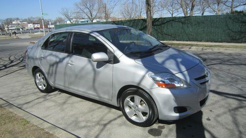 2008 toyota yaris full package