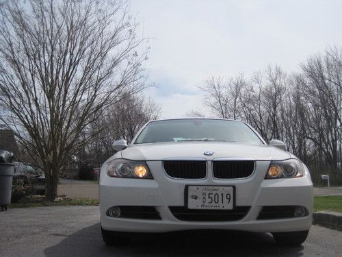 2006 bmw 325i base sedan 4-door 3.0l