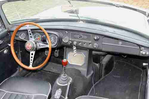 1966 MG MGB Roadster, image 6