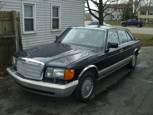 1989 mercedes-benz 560sel base sedan 4-door 5.6l daily driver 150k