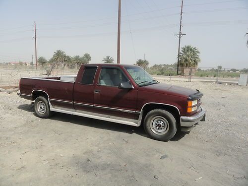 1997gmc2500   with alot of extras ori ginal miles 58,000  and owner