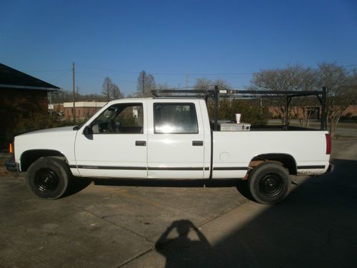 Chevy 2500 fleetside classic