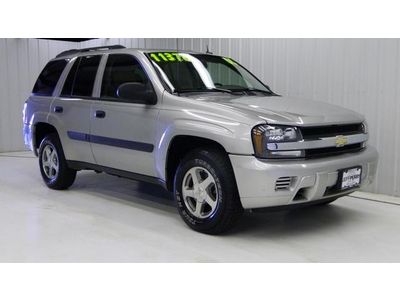 We finance, we ship, 4x4, 1-owner, new tires, very clean, v6, pw, pl, cruise