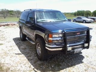 1999 chevrolet tahoe ls sport utility 2-door 5.7l