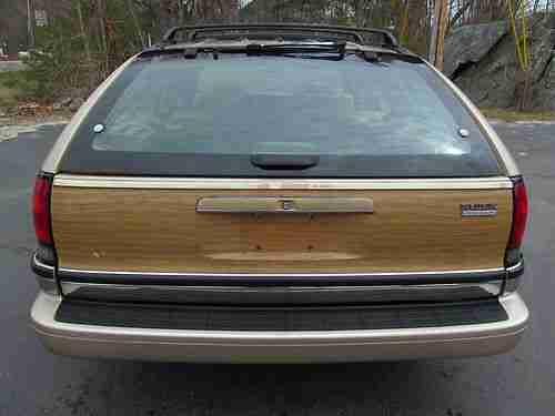 1995 Buick RoadMaster Estate Wagon, image 5