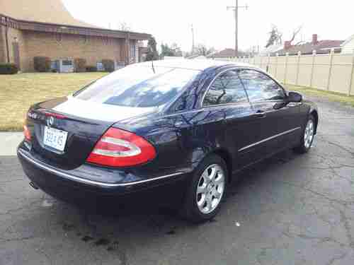 2004 Mercedes-Benz CLK320 Base Coupe 2-Door 3.2L, image 4