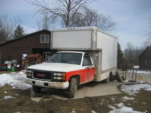 1994 gmc 14' boxtruck 3500 ex u-haul 167,000 miles runs/drives great 454 7.4l