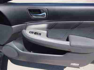 05 Blue EX Leather Manual 2.4L 4cyl Moonroof Satellite Radio Dual AC Multi CD, image 6