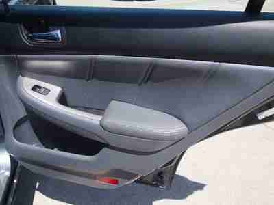 05 Blue EX Leather Manual 2.4L 4cyl Moonroof Satellite Radio Dual AC Multi CD, image 8
