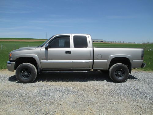 2003 gmc sierra 2500hd, duramax turbo diesel, extended cab, 4-door, 4x4, nice!!