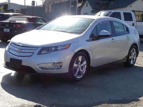 2013 chevrolet volt premium damaged rebuilder economical runs! only 8k miles!!