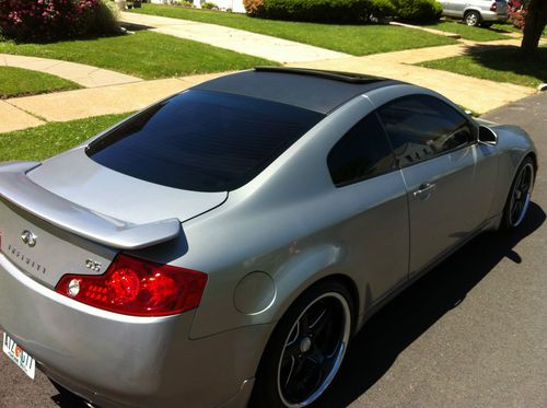 2004 infiniti g35 base coupe 2-door 3.5l