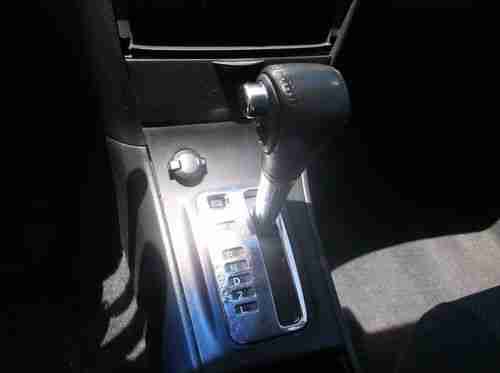 2003 Toyota Corolla, NO RESERVE, image 6