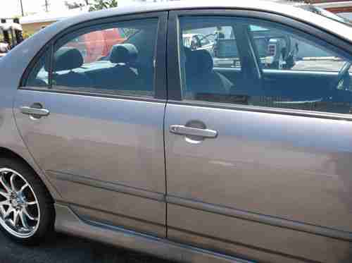 2003 Toyota Corolla, NO RESERVE, image 12