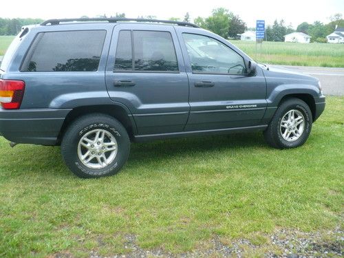 2004 jeep grand cherokee laredo 4x4 loaded all power-cd player-no rust