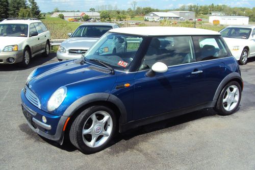 2002 mini cooper base hatchback blue