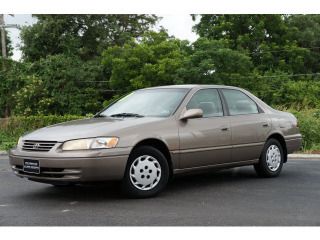 1999 toyota camry 4dr sdn le auto