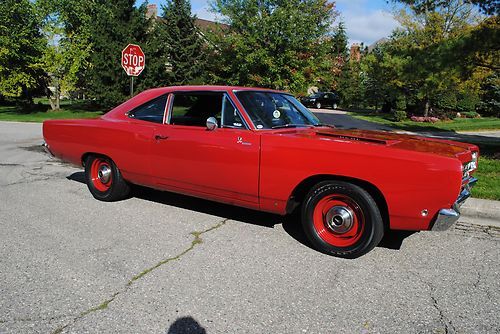 1968 plymouth hemi roadrunner