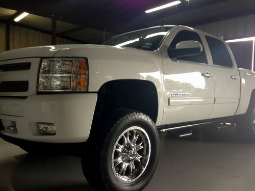 2011 chevrolet silverado 1500 ltz crew cab pickup 4-door 5.3l