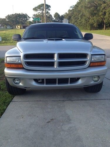 2002 dodge dakota rt extended cab pickup 2-door 5.9l