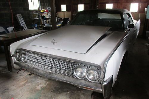 1962 lincoln convertible 4 door