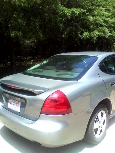 2008 pontiac grand prix base sedan 4-door 3.8l