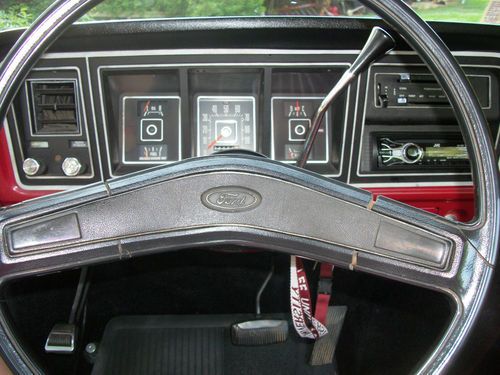 1976 FORD F100 Pick Up Short Bed, image 10