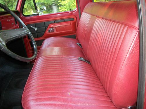 1976 FORD F100 Pick Up Short Bed, image 12