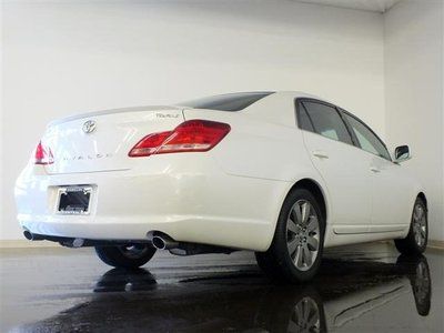2005 Toyota Avalon Touring 3.5L White Diamond Sunroof, image 5