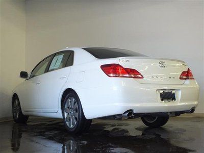 2005 Toyota Avalon Touring 3.5L White Diamond Sunroof, image 7