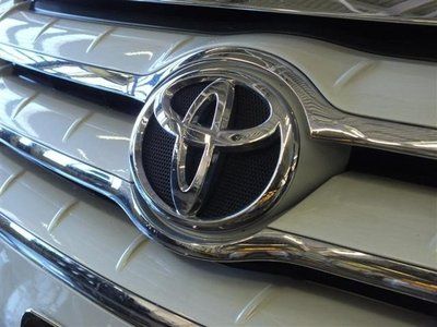 2005 Toyota Avalon Touring 3.5L White Diamond Sunroof, image 12