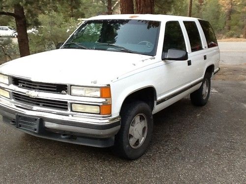 1997 chevrolet tahoe ls 4x4 police / fire